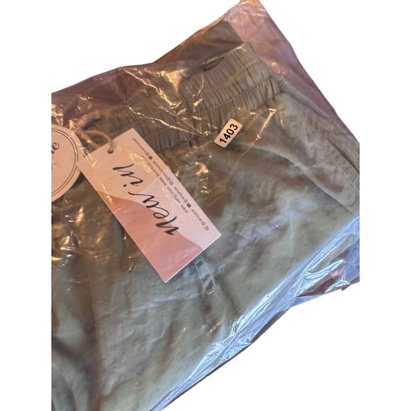 Twisted Couture Olive Cinch Leg Pants Women’s Size Large NWT Inseam 30" - Picture 14 of 14